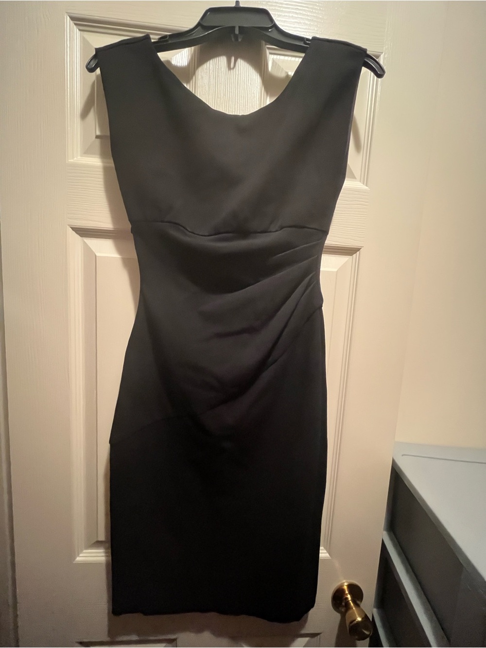Diane Von Furstenberg Black Sleeveless Midi Sheath Dress